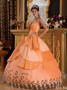 Inexpensive Orange Sweetheart Taffeta Sweet 16 Dresses with Appliques