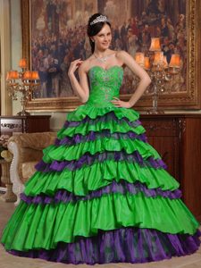 Green Sweetheart Quinceanera Gown in Taffeta and Organza with Beading