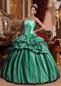 Green Ball Gown Quince Dresses with Pick-ups and Handmade Flower in Taffeta