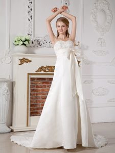 Modest Sweetheart Garden Wedding Dress in Taffeta with Beading