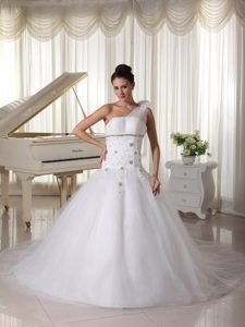 One Shoulder Watteau Train Wedding Dress with Appliques and Beading