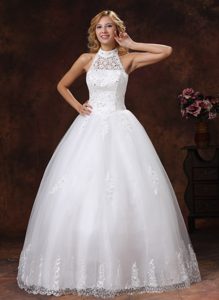 Halter Top Beaded Long Pretty Satin Wedding Dress with Appliques