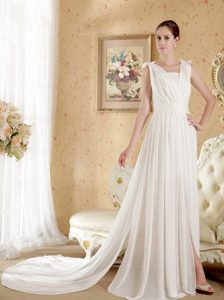 Discount V-neck Court Train Zipper-up Spring Dresses for Brides with Ruches
