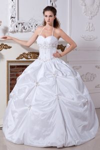 Modern Halter Top Long Taffeta Wedding Bridal Gown with Embroidery