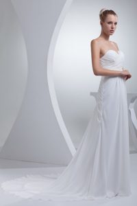White Lace-up Ruched Chiffon Gorgeous Winter Wedding Dresses under 200