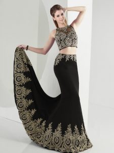 Custom Fit Scoop With Train Zipper Prom Gown Black for Prom and Party with Beading and Appliques Brush Train