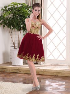 Knee Length Wine Red Prom Dress Chiffon Sleeveless Appliques