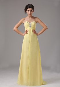 Yellow Custom Made Sweetheart Prom Dress for Girls with Beads in Chiffon