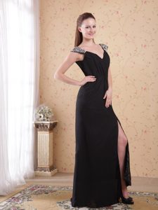 Popular Black Column V-neck Chiffon Beaded and Ruched Prom Evening Dress