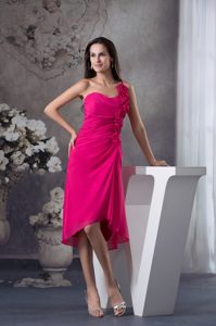 New One Shoulder Knee-length Prom Dress with Handmade Flowers and Ruching