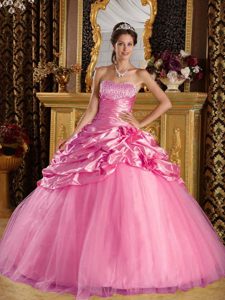 Magnificent Rose Pink Quinceanera Dress in Taffeta and Tulle with Beading