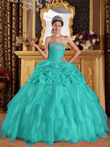 Exquisite Aqua Blue Sweetheart Quince Dresses in Organza with Appliques