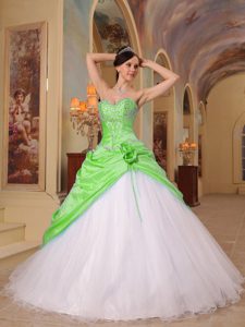 Breathtaking Spring Green and White Beading Dresses for Quinces