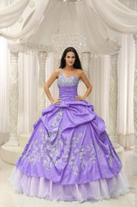 Lavender One Shoulder Embroidery Sweet 16 Dresses for Wholesale Price