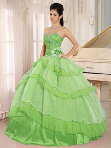 Sweetheart Beaded Quince Dresses with Ruffled Layers in Spring Green