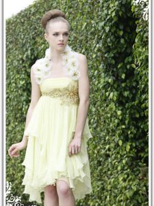 Sleeveless Organza Knee Length Backless Evening Dress in Light Yellow with Beading and Appliques