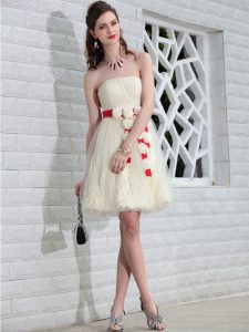 Superior Lace White Strapless Backless Belt and Hand Made Flower Homecoming Dress Sleeveless