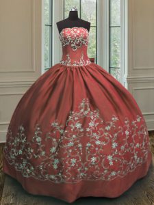 Strapless Sleeveless Quinceanera Dresses Floor Length Embroidery Rust Red Satin