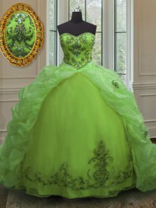 Cute Ball Gowns Organza Sweetheart Sleeveless Beading and Appliques and Pick Ups With Train Lace Up Vestidos de Quincean