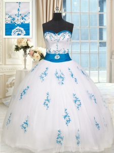 Floor Length Ball Gowns Sleeveless White Quince Ball Gowns Lace Up