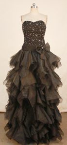 Dressy Sweetheart Beading Prom Attire in Dark Brown with Ruffles and Bowknot