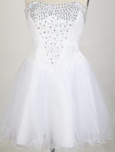 Strapless Mini-Length White 2013 Prom Dress for Girls in Organza with Beadings