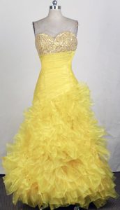 2013 Brand New Yellow Prom Gown with Beading and Sweetheart