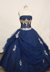 Dreamy Quinceanera Gowns in Navy Blue with White Appliques