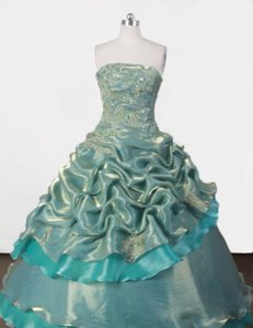 Exclusive Ball Gown Quinceanera Dresses with Appliques and Pick Ups