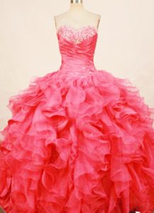 Fashionable Sweetheart Coral Red Quinceaenra Dress with Ruffles in Organza