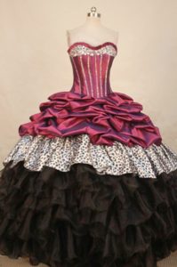 2013 Elegant Sweetheart Taffeta Quinceanera Real Sample Dress with Pick Ups