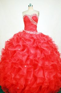 Fancy Sweetheart Red Organza Quinceanera Dresses with Beading and Ruffles