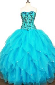 Exclusive Sweetheart Quinceanera Real Sample Dress with Appliques and Ruffles
