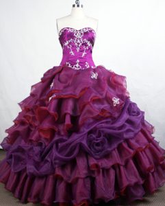 Elegant Ball Gown Sweetheart Purple Quinceanera Dresses with Ruffles for Less