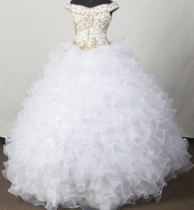 Off The Shoulder Beaded Organza Beautiful Quinceanera Dresses in White