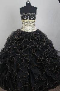 Strapless Black Organza Low Price Ruffled Sweet 15 Dress with Appliques