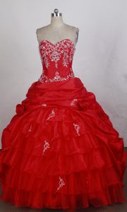 Sweetheart Red Quinceanera Dresses with Appliques and Beading on Sale