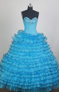 Beautiful Organza Ball Gown Sweetheart Beaded Quince Dress with Ruffles