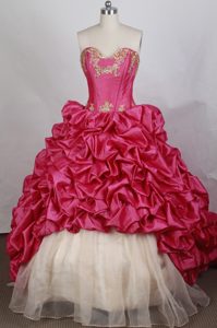 Hot Pink Ball Gown Sweetheart Quinces Dress in Taffeta for Wholesale Price