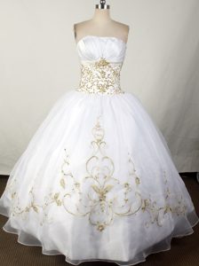 Brand New White Organza Quinceanera Dress with Beading and Appliques