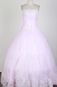 Classical Sweet Sixteen Quinceanera Dresses with Beading and Flowers