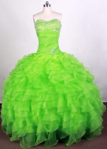 Spring Green Sweetheart Quinceaneras Dresses in Organza with Beading