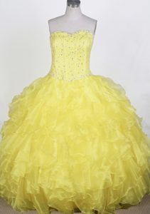 Yellow Real Sample Quinceanera Dress in Taffeta and Organza with Beading