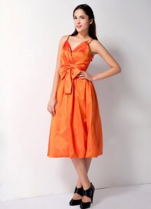 Customize Orange Spaghetti Straps Bridesmaid Dress in Taffeta with Bowknot