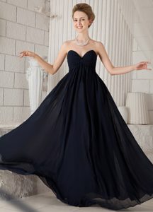 Black Empire Sweetheart Long Chiffon Bridesmaid Dress with Ruching