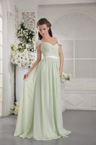 Apple Green Off-the-shoulder Ruched Fabulous Prom Cocktail Dress for Fall