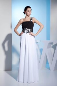 Black and White One Shoulder Romantic Prom Pageant Dress with Appliques