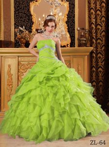 Exquisite Yellow Green Organza Beading Quinceanera Gowns with Ruffles