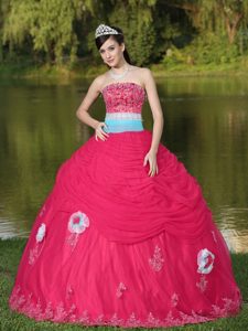 Tulle Strapless Coral Red Quinceanera Dress with Hand Flowers and Beading