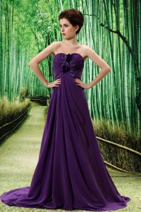 2012 Popular Purple Court Train Ruched Prom Dress for Ladies with Flowers
